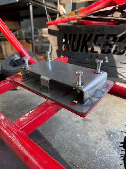ADJUSTABLE 212CC ENGINE RISER